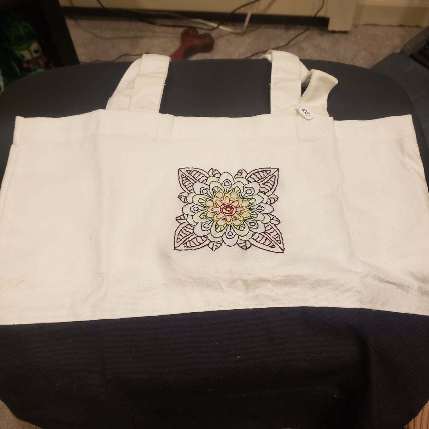 Tote bag